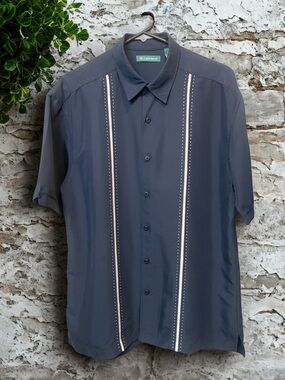 Cubavera Men's Navy Short-Sleeve Button-Down with Ivory Stitch Panels
